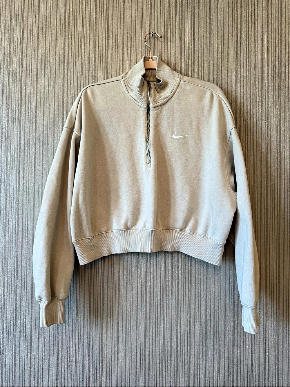 Nike Sportswear Oversized Half-Zip Crop Sweatshirt Half-Zip Crop